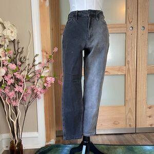 Hollister Women Jeans size 0R Curvy High Rise Stretch Black Mom Vintage Stretch